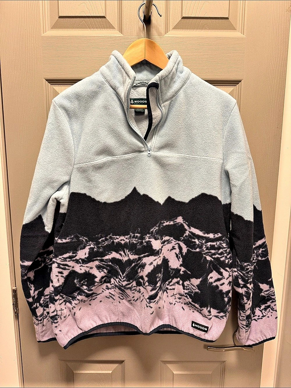 Woods Blakiston Mountain Print Pullover Large Like New